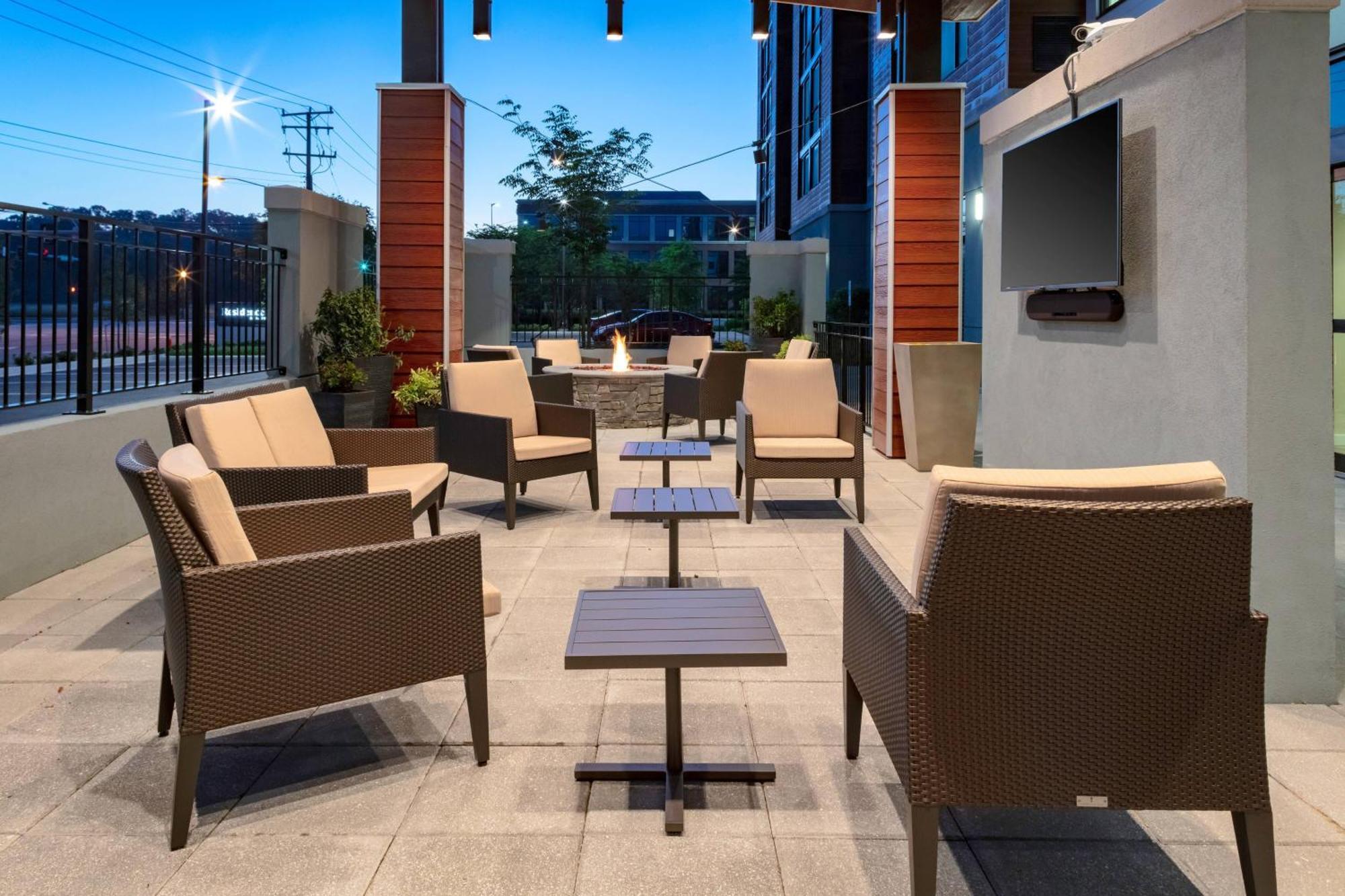 Residence Inn By Marriott Virginia Beach Town Center Exteriör bild
